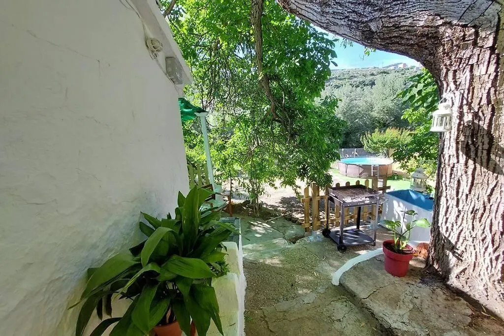 La Huerta Del Castillo Con Su Caz De Agua - Enjoy Life & Relax Castillo de Locubin Holiday home
