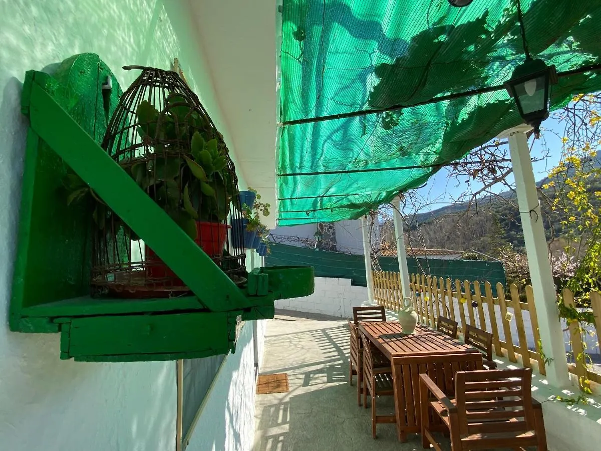 Holiday home La Huerta Del Castillo Con Su Caz De Agua - Enjoy Life & Relax Castillo de Locubin